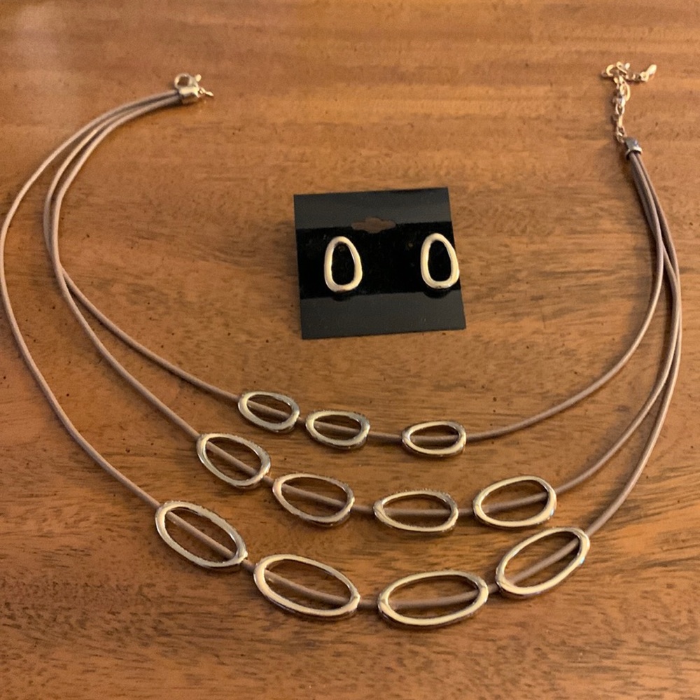 Necklace and earrings